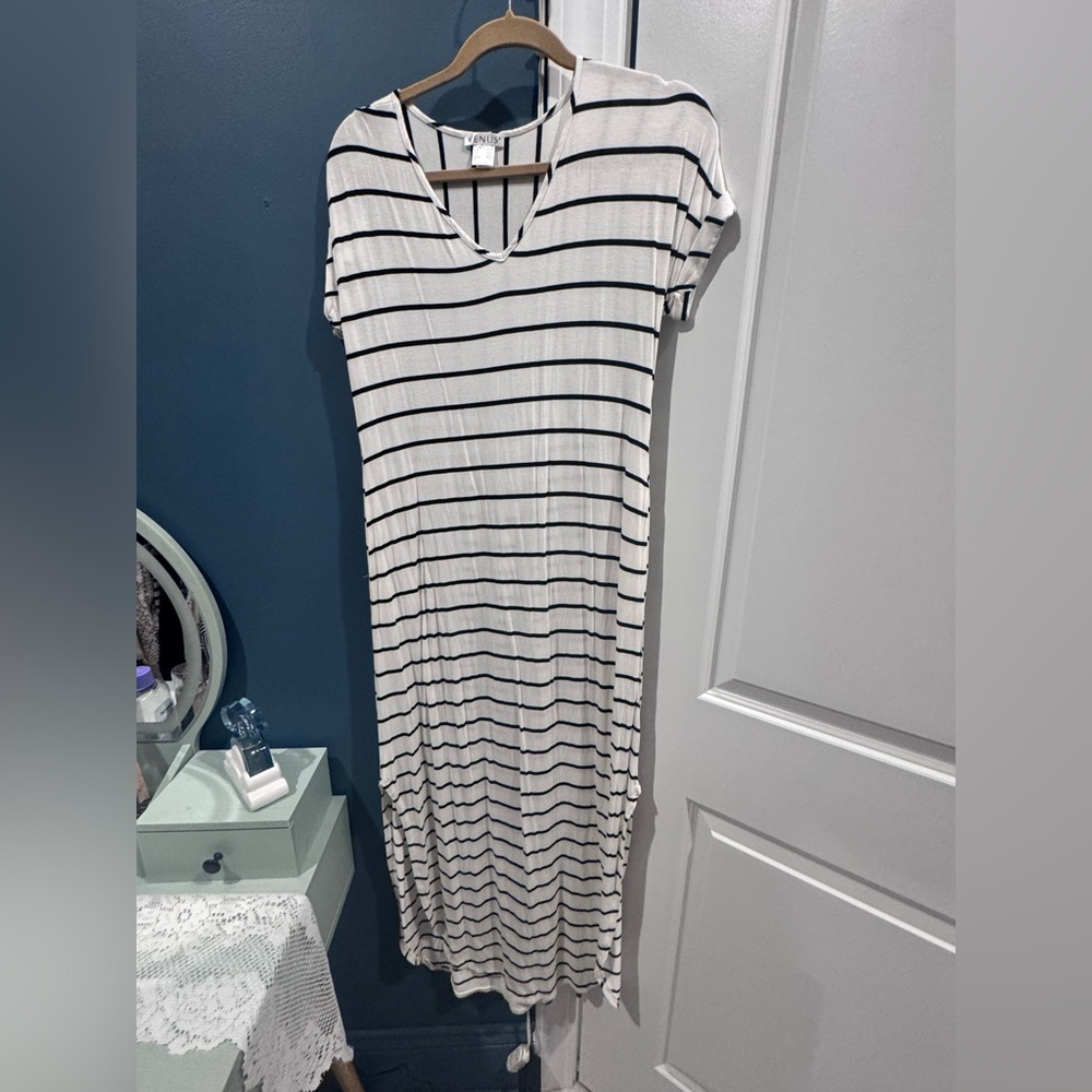 Venus maxi